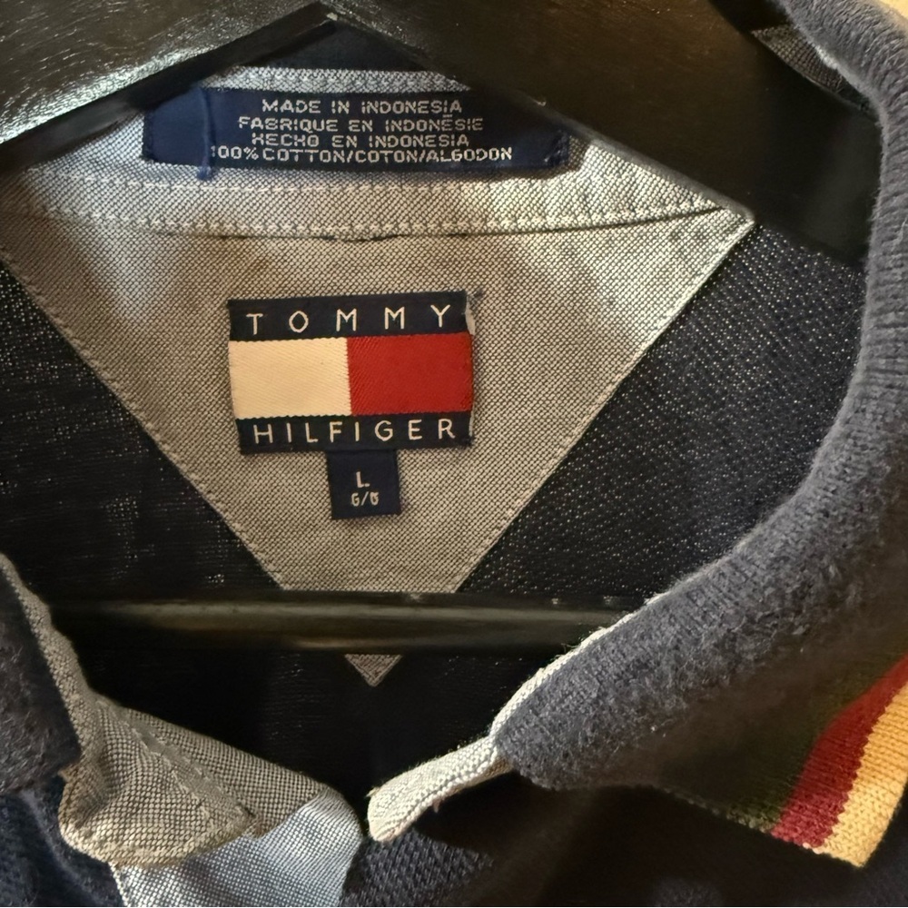 Vintage Tommy Hilfiger Navy Polo with Red and White Accents - Picture 3 of 5